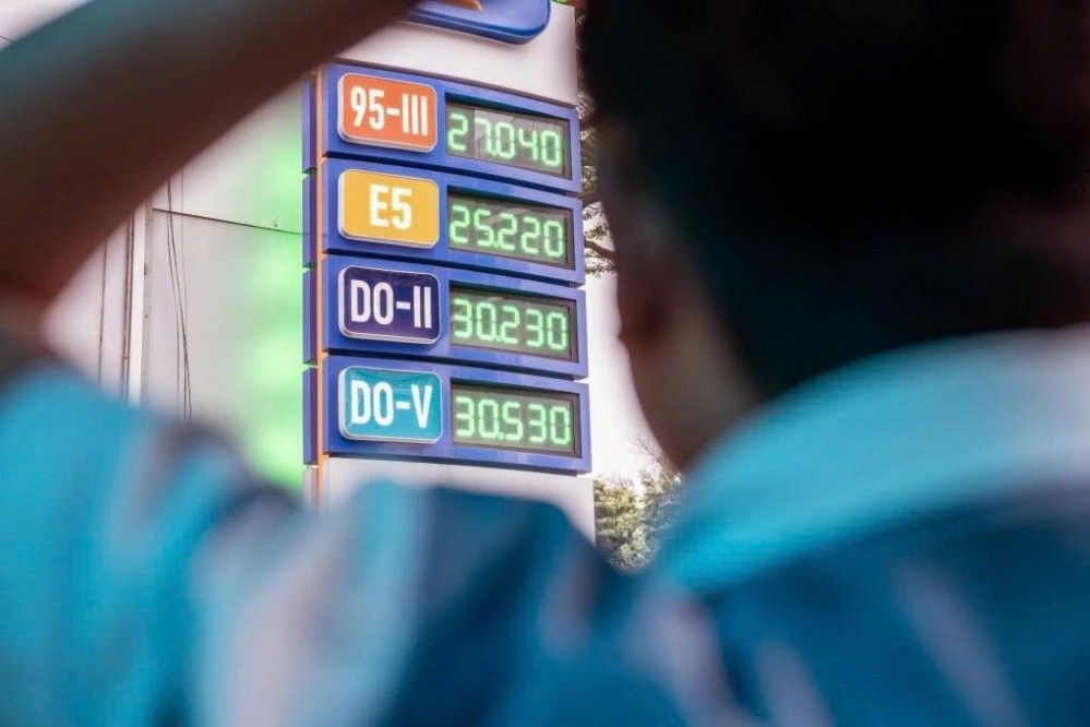 Nhu cau mua xang dau tang trong thang 3 2026