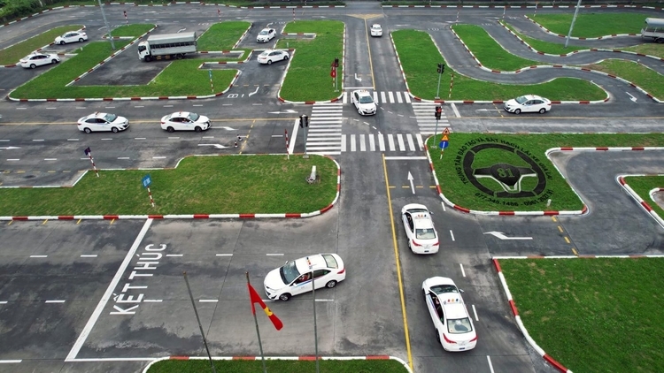 12 bài thi đường trường trong sát hạch bằng lái ôtô từ 2027