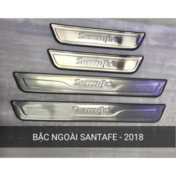 Chống trầy bậc cửa ngoài xe Santafe 2018