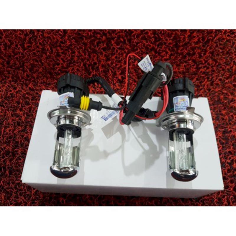 Tuổi thọ cao hơn so với bóng halogen do không sử dụng dây tóc dễ dứt, ít bị ảnh hưởng bởi rung lắc